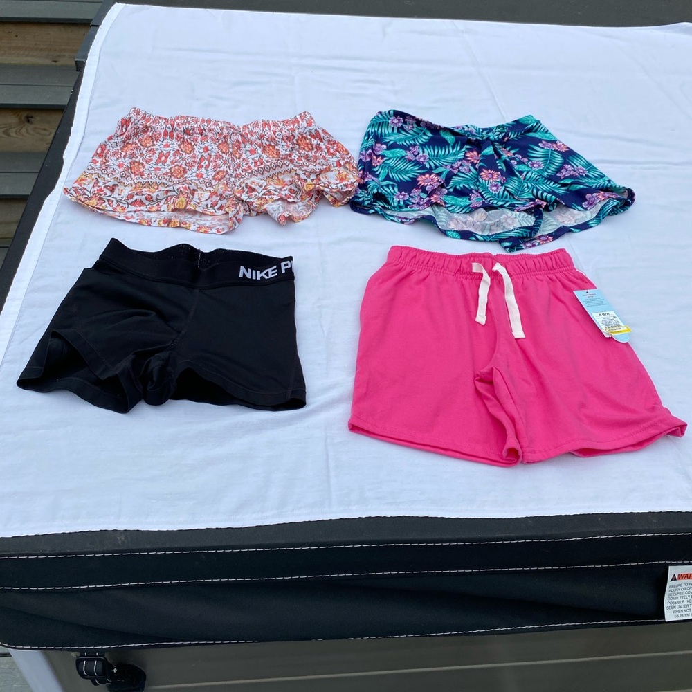 Nike Black and Pink Shorts Set Sizes 5,6 & 7 - Picture 4 of 9